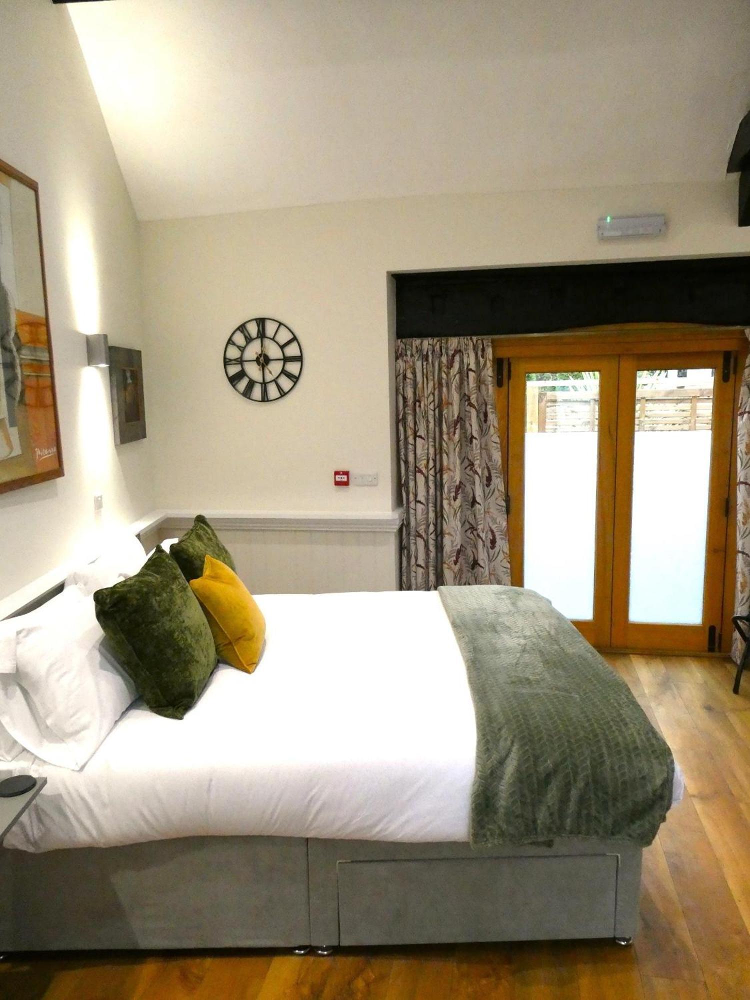 The Frocester Bed and Breakfast Stonehouse  Rum bild